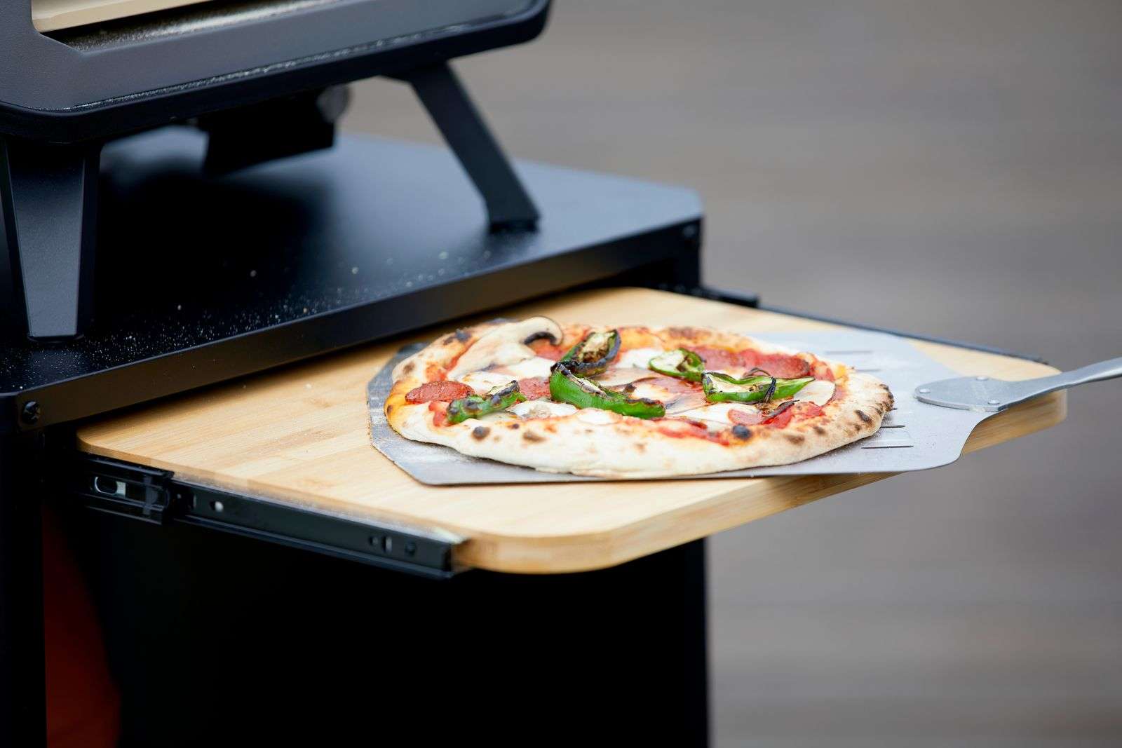 Pizza Oven Gas 13" met Thermometer en Pizzasteen 30 Mbar 5.0 KW