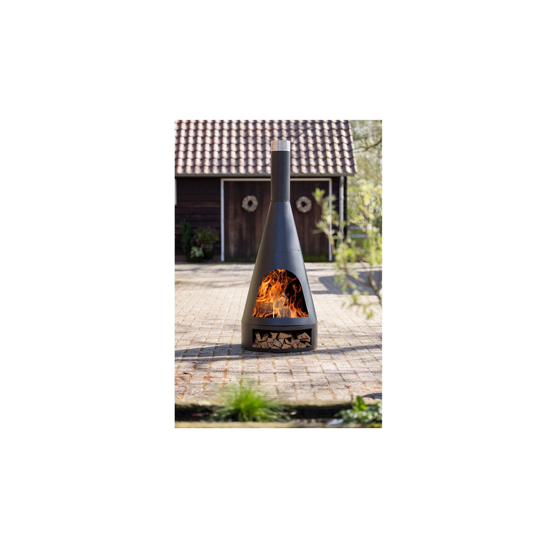 Compacte tuinhaard zwart modern design