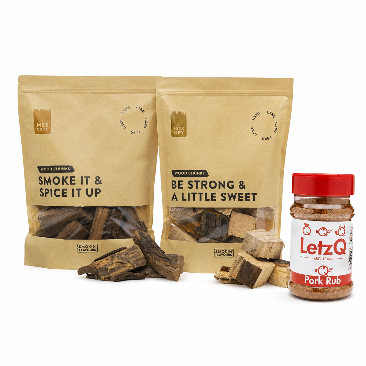 Texas Smoke Experience bundle met mesquite rookchunks, hickory rookchunks en LetzQ Pork Rub op witte achtergrond